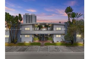 9725 Bay Harbor Ter 24 Bay Harbor Islands, FL 33154 - MLS#A11950866