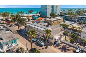 320 New York St Hollywood, FL 33019 - MLS#A11950868