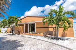 943 W 64th Pl, Hialeah 943 W 64th Pl, Hialeah