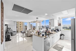 19501 W Country Club Dr 1904 Aventura, FL 33180 - MLS#A11950891