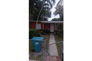 1720 Nw 85th St Miami, FL 33147 - MLS#A11950922