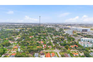 565 South Dr Miami Springs, FL 33166 - MLS#A11950976