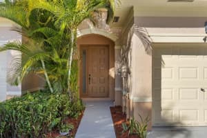 419 Rainbow Springs Ter Royal Palm Beach, FL 33411 - MLS#A11950979