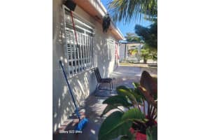 1747 Nw 85th St Miami, FL 33147 - MLS#A11950994