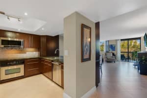 2900 Ne 14th St Cswy 402 Pompano Beach, FL 33062 - MLS#A11951067