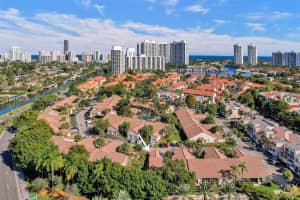 21248 Harbor Way 243-24, Aventura