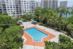 2801 183rd St , Aventura, FL 33160 - MLS#A11951070