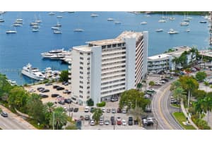 7904 West Dr 102 North Bay Village, FL 33141 - MLS#A11951072