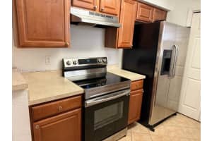 833 Riverside Dr 811 Coral Springs, FL 33071 - MLS#A11951081