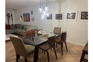 9702 Costa Del Sol Blvd 9702 Doral, FL 33178 - MLS#A11951106