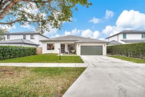 15977 Sw 141st St Miami, FL 33196 - MLS#A11951119