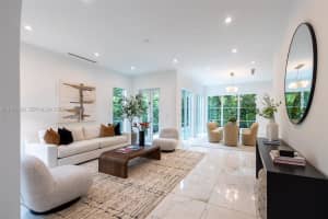 315 Santander Ave 315 Coral Gables, FL 33134 - MLS#A11951132