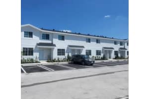 1054 Nw 6 Terr 1054, Florida City