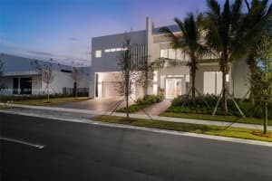 16710 N Botaniko Dr N Weston, FL 33326 - MLS#A11951153