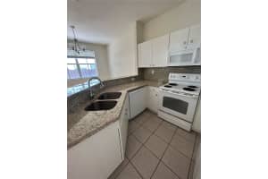 7839 Nw 110th Ave 7839 Doral, FL 33178 - MLS#A11951192