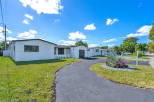 7756 Embassy Blvd, Miramar 7756 Embassy Blvd, Miramar