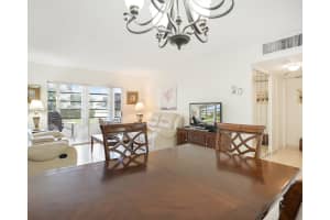 4805 Nw 35th St 404 Lauderdale Lakes, FL 33319 - MLS#A11951207