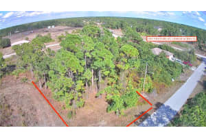 1050 Countess Ave Lehigh Acres, FL 33974 - MLS#A11951221