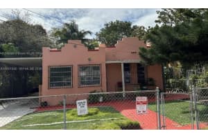 1328 Nw 31st St, Miami