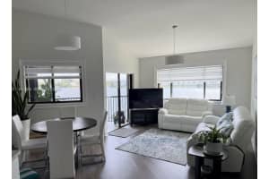 15539 N Miami Lakeway N 203-22, Miami Lakes