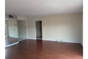 3948 Ne 169th St 203 North Miami Beach, FL 33160 - MLS#A11951251