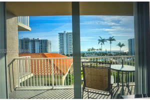 3020 NE 32nd Ave APT 817, Fort Lauderdale, FL 33308, - MLS#A11951252