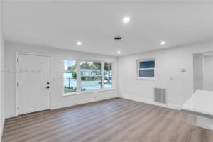 3180 Ne 10th Ter Pompano Beach, FL 33064 - Off Market