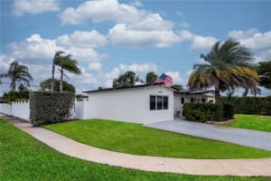 6661 Sw 6th St Pembroke Pines, FL 33023 - MLS#A11951294