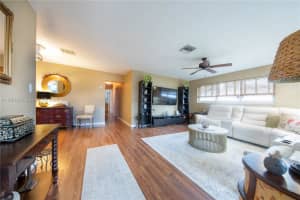 6661 Sw 6th St Pembroke Pines, FL 33023 - MLS#A11951294