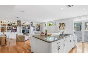 4805 Cherokee Ave Miami Beach, FL 33140 - MLS#A11951357