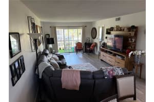 8911 S Hollybrook Blvd 305 Pembroke Pines, FL 33025 - MLS#A11951403