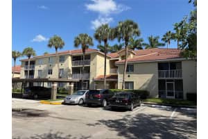 450 S Park Rd 5-104, Hollywood