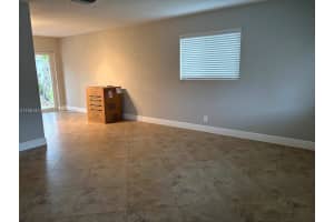 7305 Nw 57th Ct Tamarac, FL 33321 - MLS#A11951418