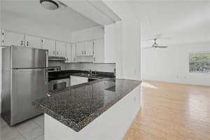 73 Edgewater Dr 3 Coral Gables, FL 33133 - MLS#A11951451