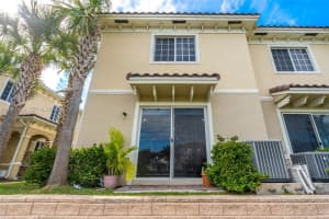 2735 Sw 81st Ter 2737 Miramar, FL 33025 - MLS#A11951466