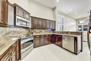 12438 Nw 57th Ct Coral Springs, FL 33076 - MLS#A11951497