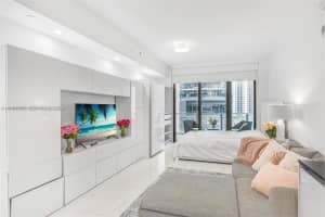 1010 Brickell Ave 1710 Miami, FL 33131 - MLS#A11951507