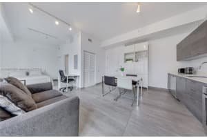 151 Se 1st St 1706 Miami, FL 33131 - MLS#A11951520