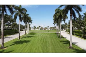 20 Park Dr 7, Bal Harbour