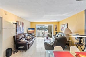 2200 Diana Dr 306 Hallandale Beach, FL 33009 - MLS#A11951560