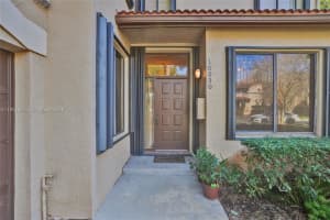 10530 Nw 10th St B-125 Plantation, FL 33322 - MLS#A11951561