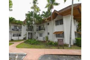 9402 Sw 77th Ave L8, Miami