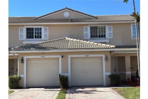 5907 Abbey Rd Tamarac, FL 33321 - MLS#A11951650