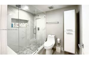 520 Brickell Key Dr A1010 Miami, FL 33131 - MLS#A11951683