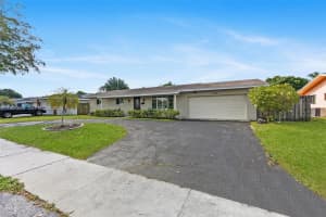 7400 Nw 15th St Plantation, FL 33313 - MLS#A11951699