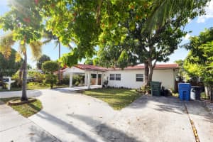 641 Ne 56th Ct Oakland Park, FL 33334 - MLS#A11951727