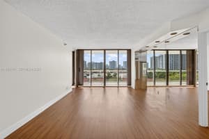 3640 Yacht Club Dr 708 Aventura, FL 33180 - MLS#A11951741