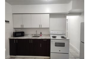 16031 Ne 18th Pl 1b North Miami Beach, FL 33162 - MLS#A11951749