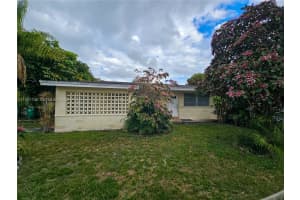 201 Sw 30th Ct 201 Miami, FL 33135 - MLS#A11951758