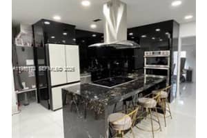 6190 W 14th Ave Hialeah, FL 33012 - Off Market